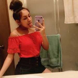 Meet your Posher, Vicki